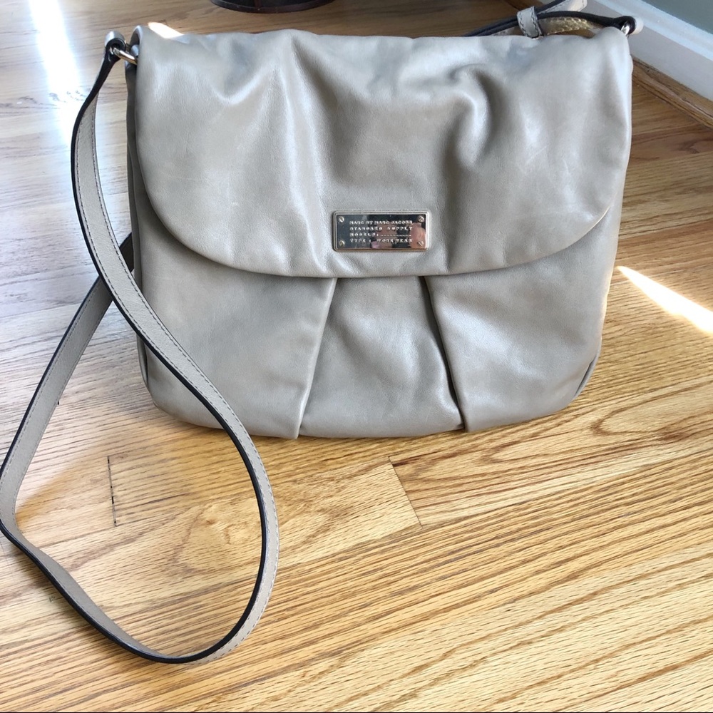 EUC Marc Jacobs Crossbody Messenger bag